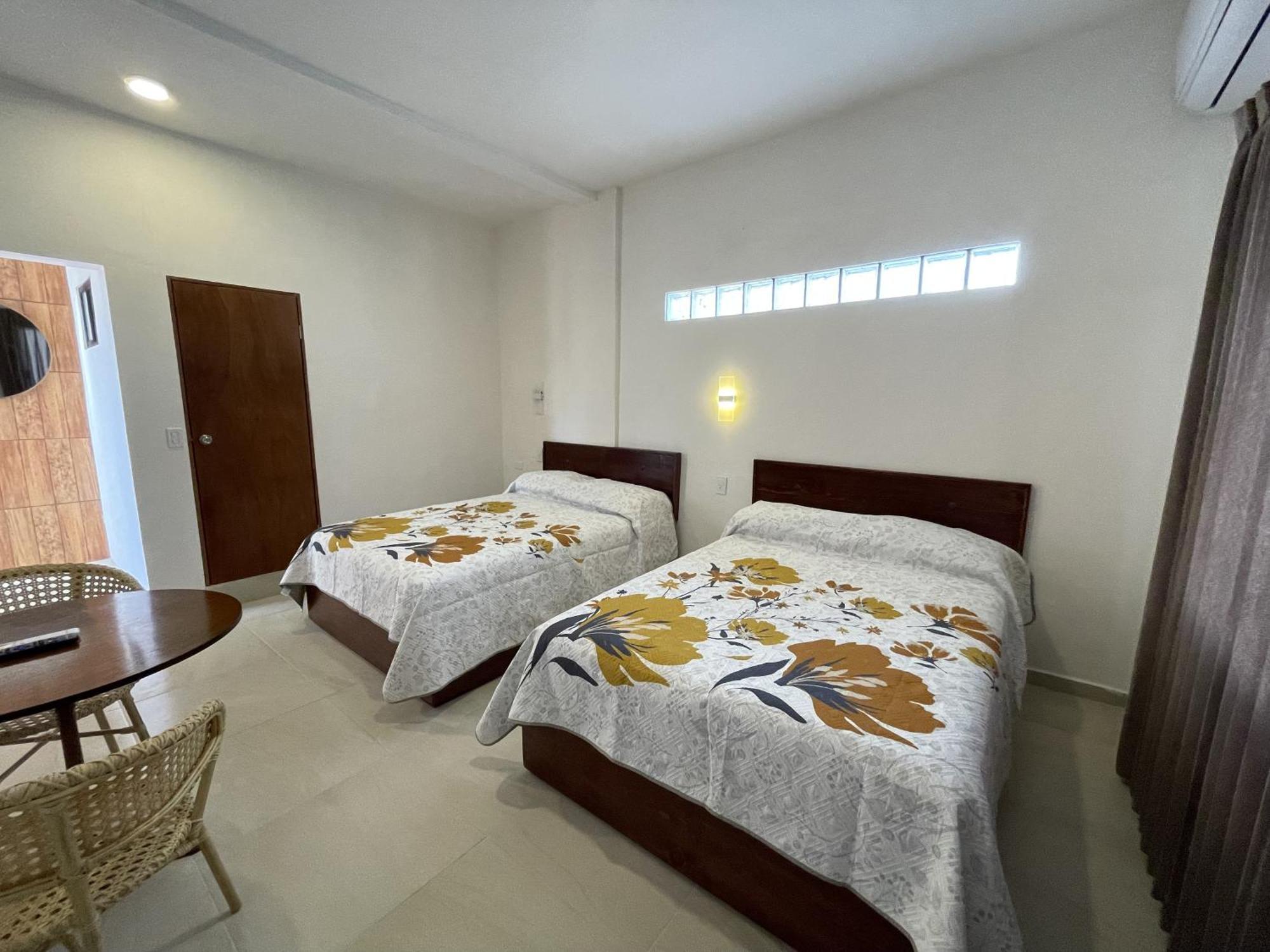 Hotel Allende La Paz Esterno foto